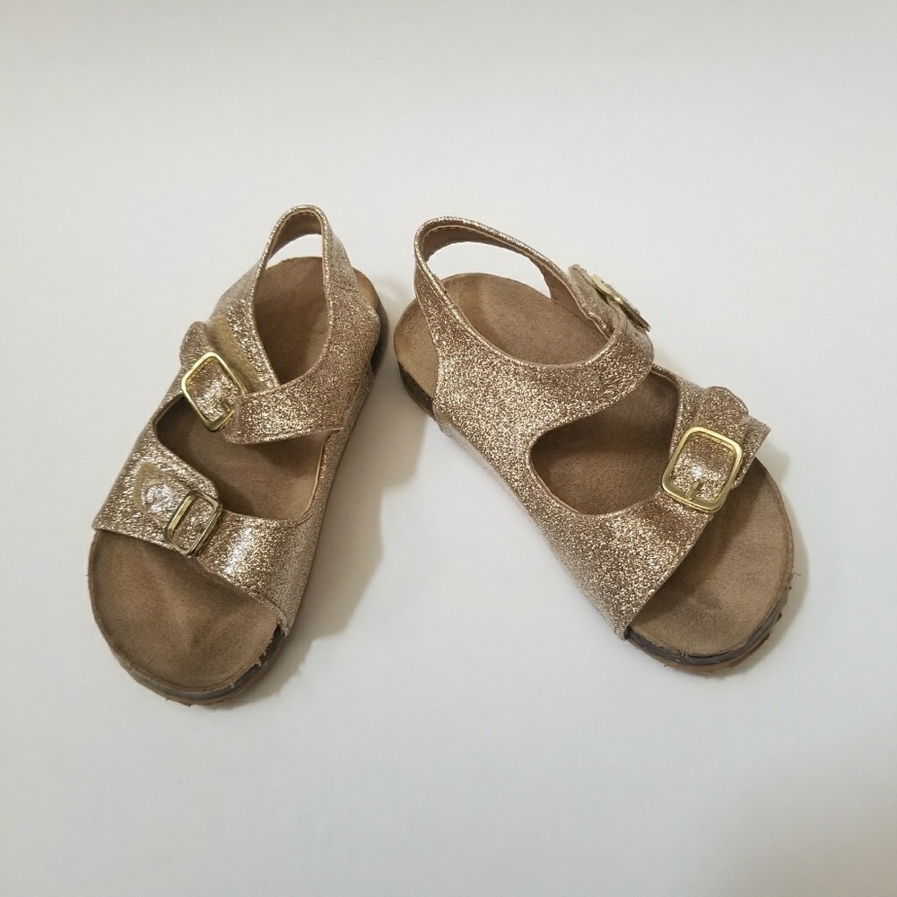 Toddler size 7 cute gold glitter sandals